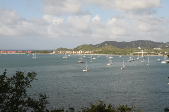 Rodney Bay van boven gezien