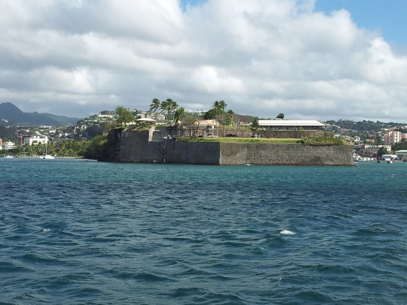Fort de France, hoofdstad van Martinique, vanaf e zee