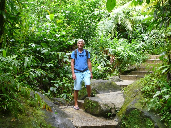 op weg naar de falls