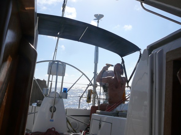 douchen in de kuip met zout water