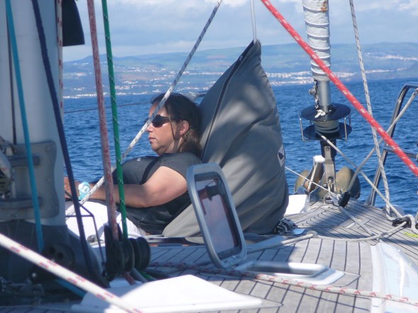 saai....slapen dus in de zon