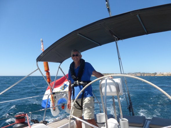 zo moet het gaan! Schipper en boot weer in hun element