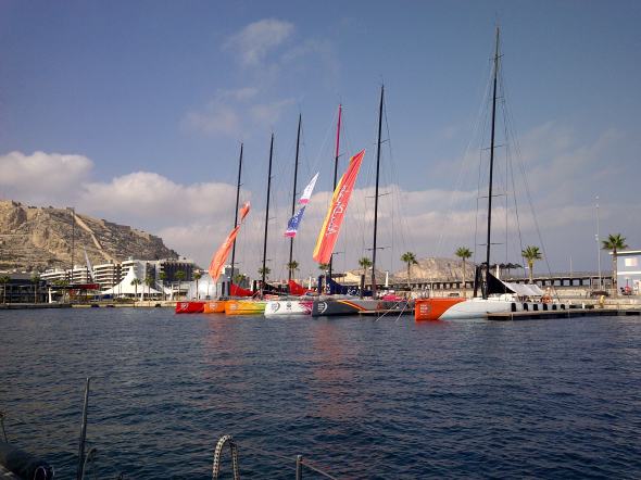 Volvo vloot. Hoeveel VO70's en hoveel VO65's liggen hier?