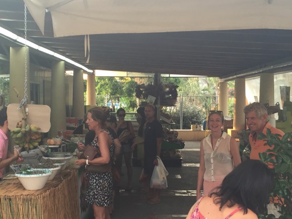 winkel /kraam op Vulcano; het lijkt wel op de Carieb....