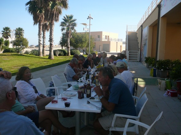 BBQ van de boat-crews